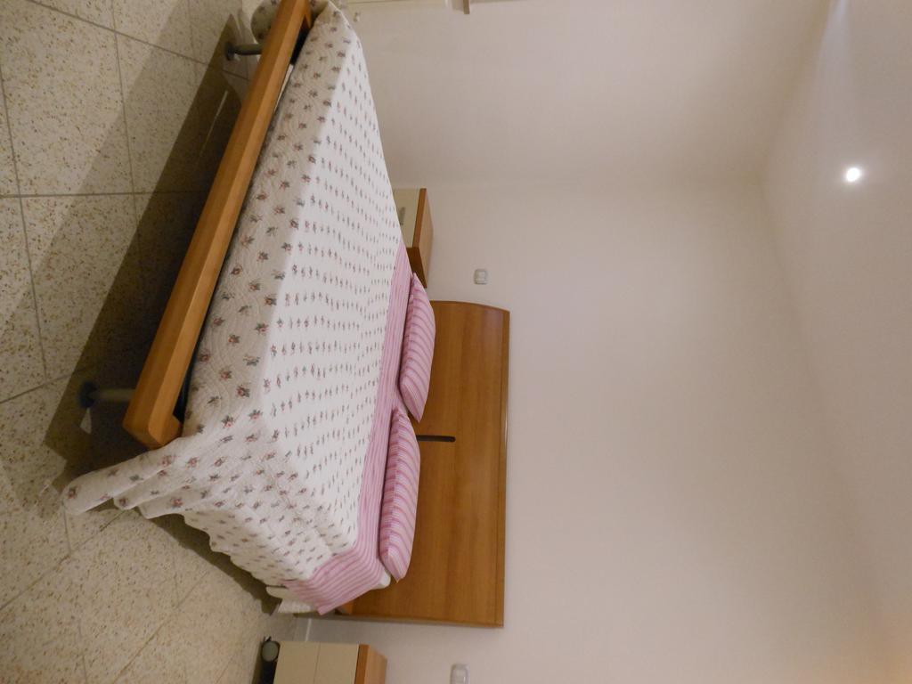 B&B La Luna Dal Borgo Jesi Buitenkant foto